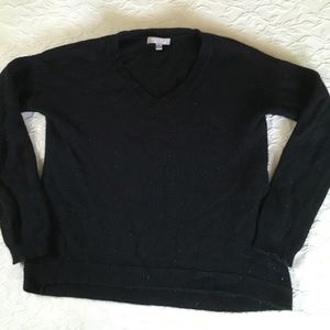 BANANA REPUBLIC Black V-Neck Pullover Sweater S
